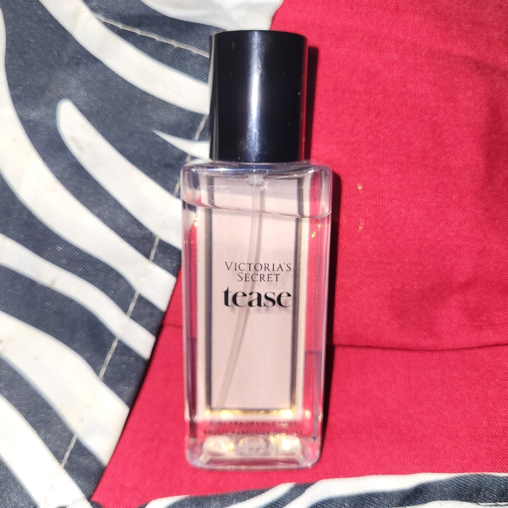 Women's Fragrance Mist (TEASE) By Victoria Secret